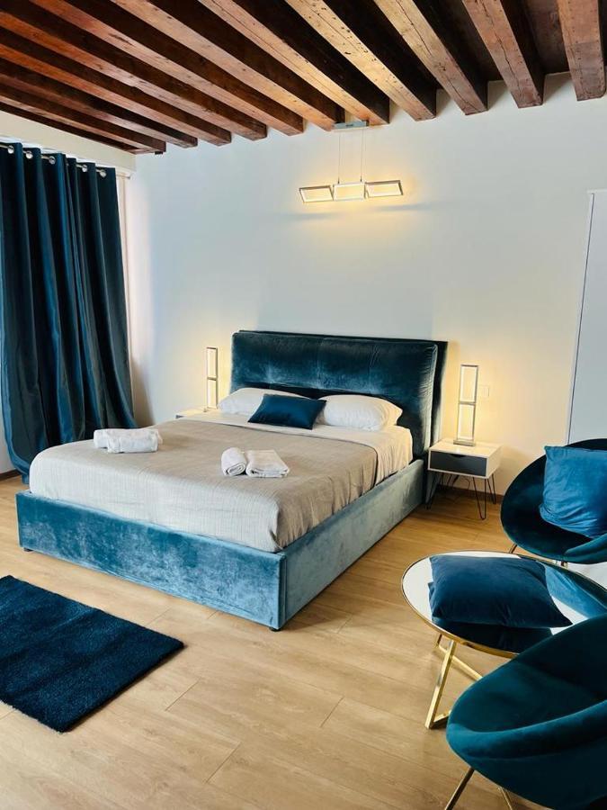 Venice Luxury Suites Dış mekan fotoğraf