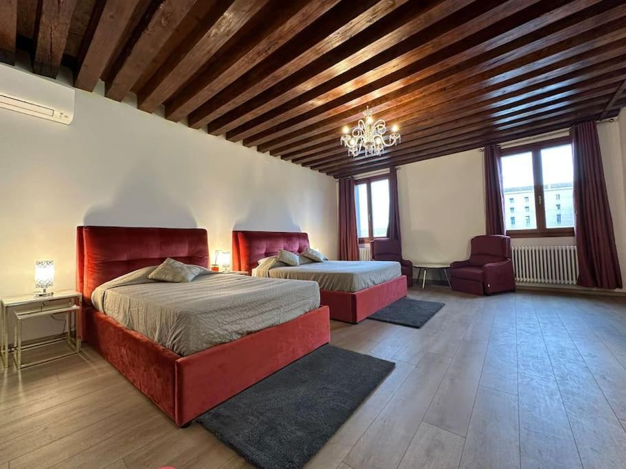 Venice Luxury Suites Dış mekan fotoğraf